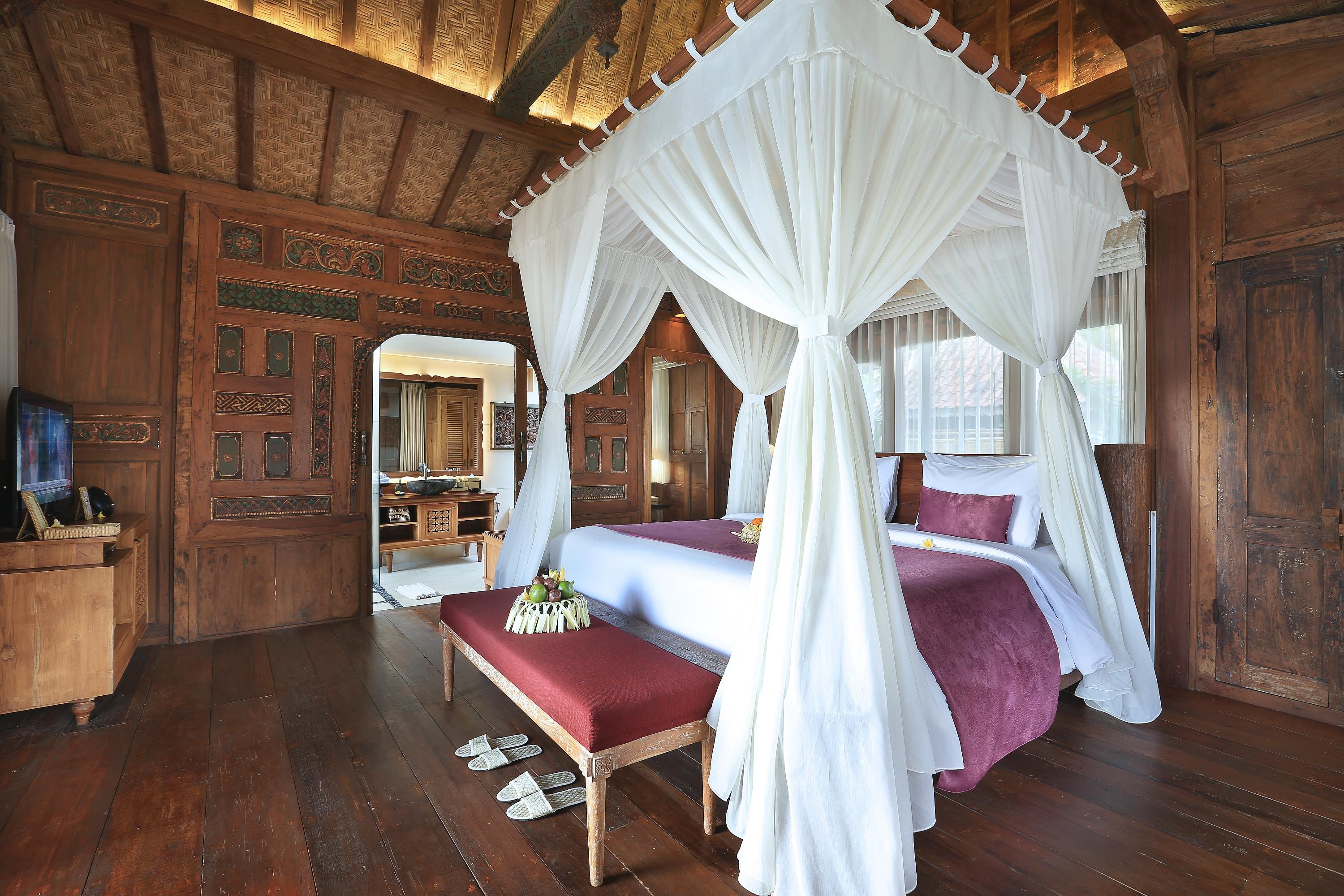 Pramana Watu Kurung Hotel Ubud Exterior foto A bedroom at the resort