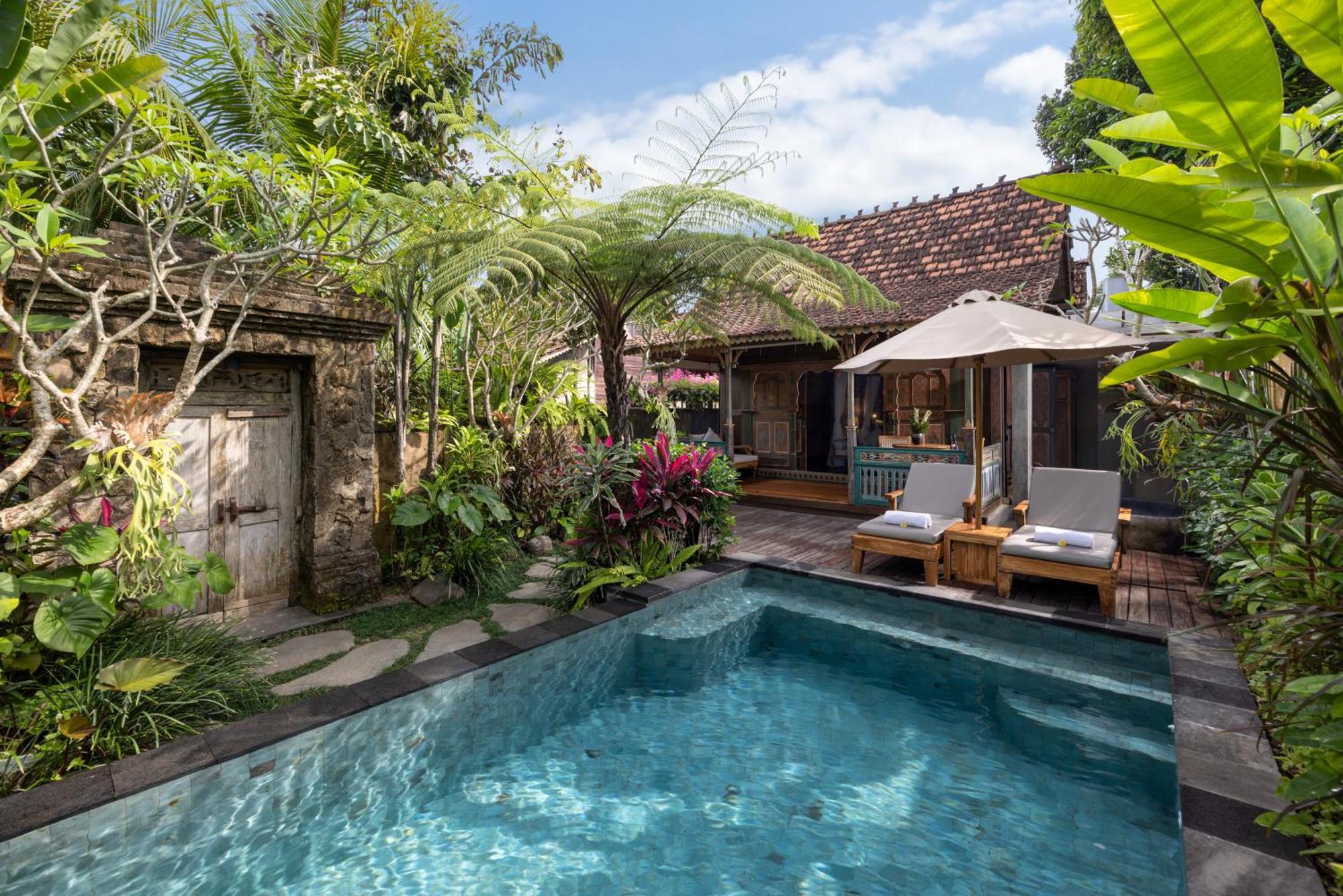Pramana Watu Kurung Hotel Ubud Exterior foto A villa in Bali