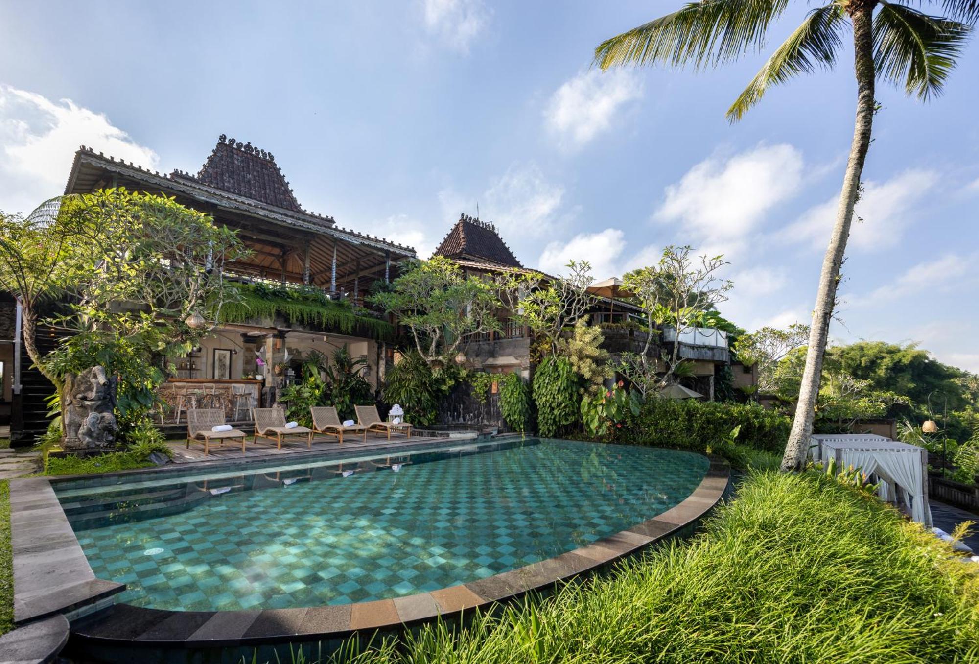 Pramana Watu Kurung Hotel Ubud Exterior foto The Samaya Ubud